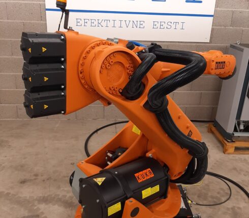 Kuka KR140 L100 robot