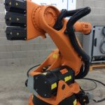 Kuka KR140 L100 robot